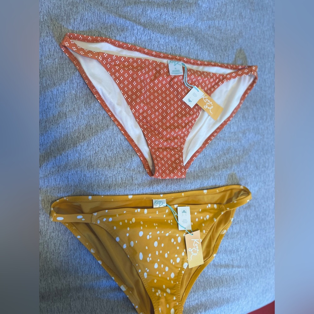 Two Pairs Of “Kona Sol” Women’s Bikini Bottoms XL ($5 each)